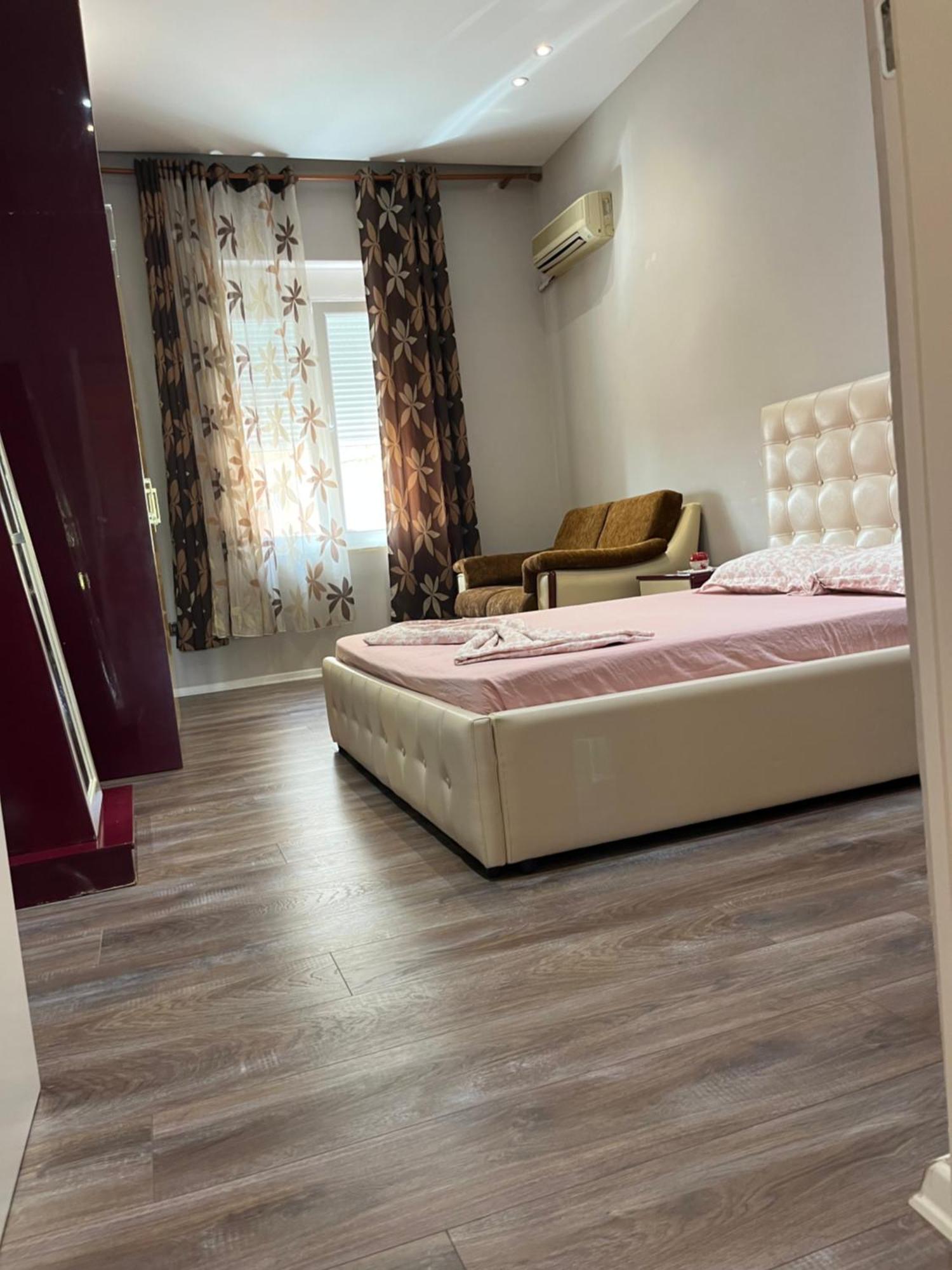 Lukas Apartament Vollga Durrës Zewnętrze zdjęcie
