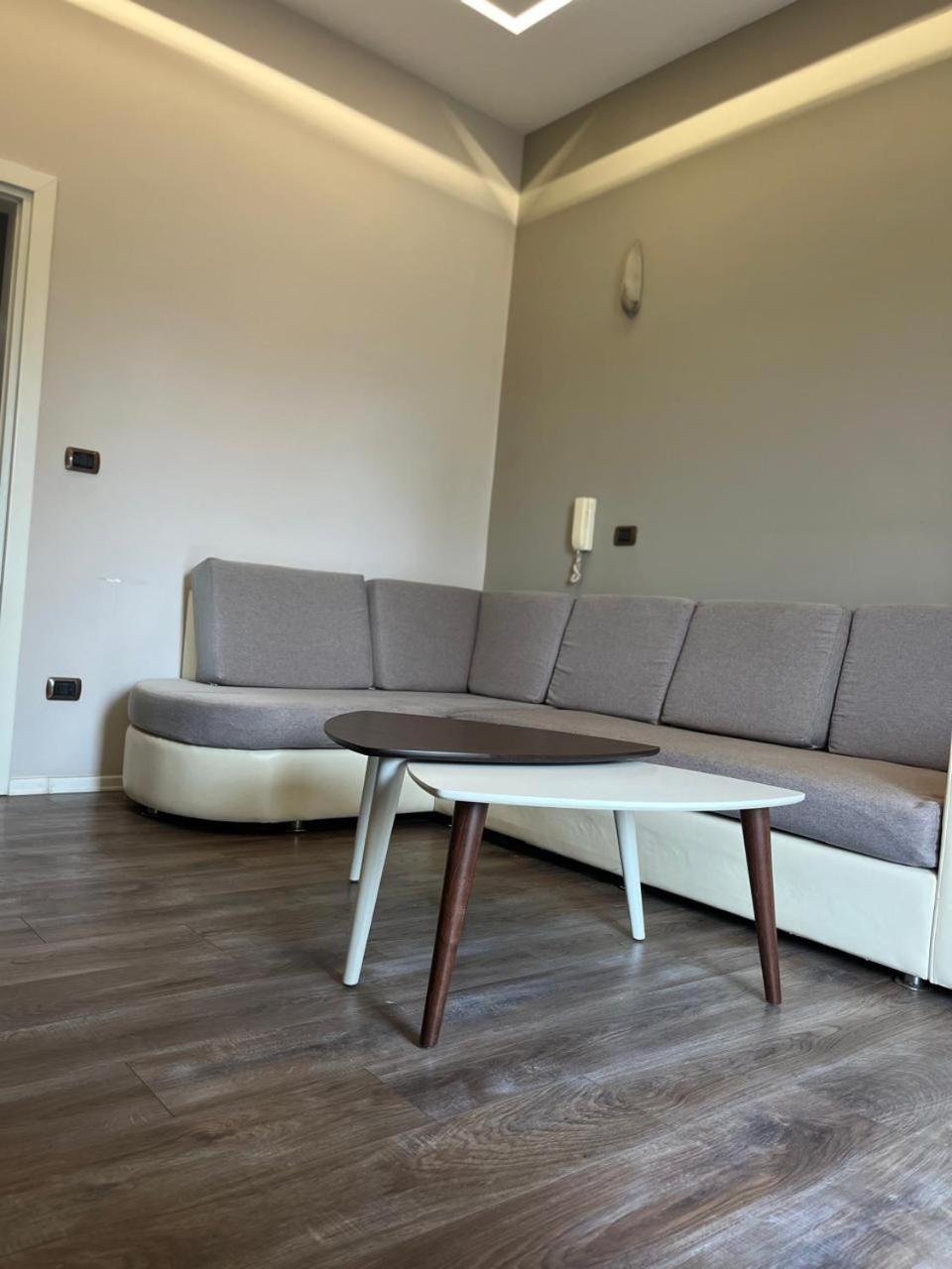 Lukas Apartament Vollga Durrës Zewnętrze zdjęcie